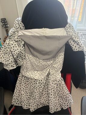 Chic le frique White and Black Printed Mini Dress with Ruffle Sleeves